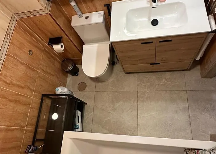 A Tiny Bright Space - Shared With 3 Cats *